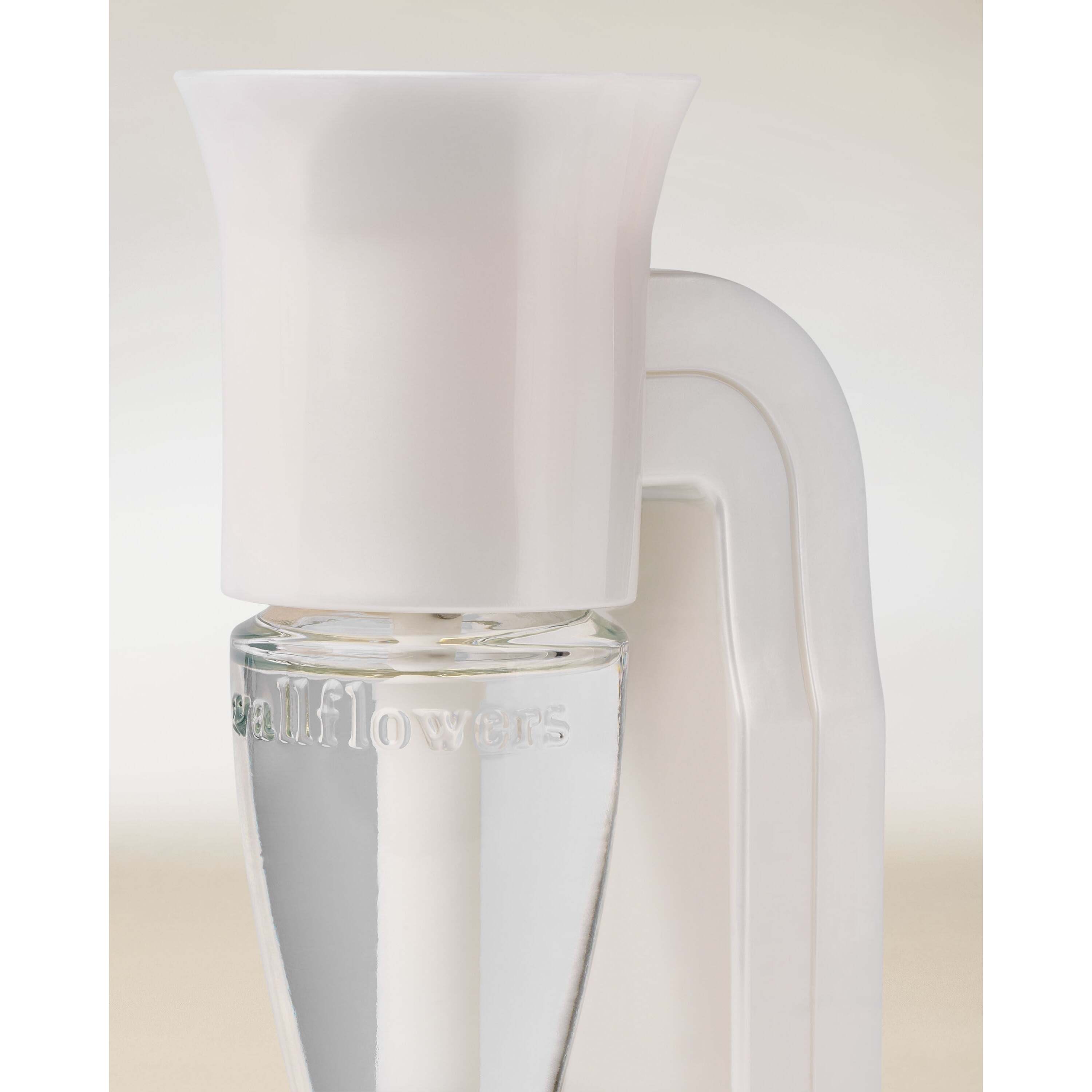 White Flare Nightlight Wallflowers Fragrance Plug - Image 2