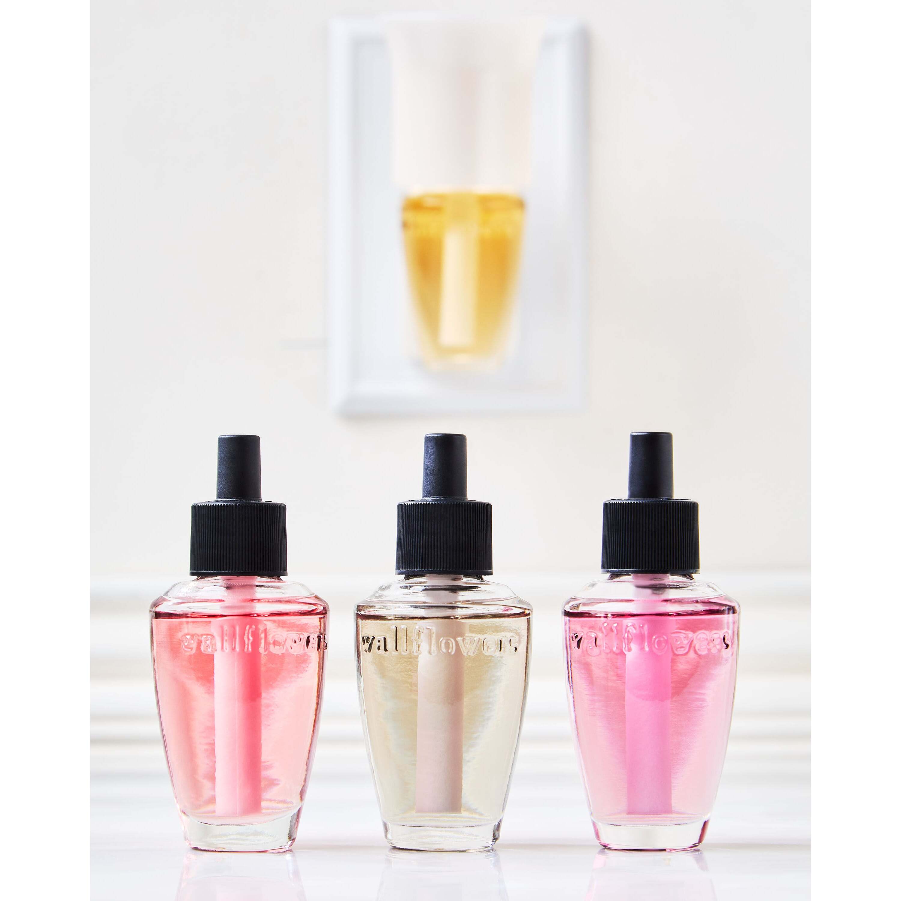 Rose Water & Ivy Wallflowers Refills 2-Pack - Image 5