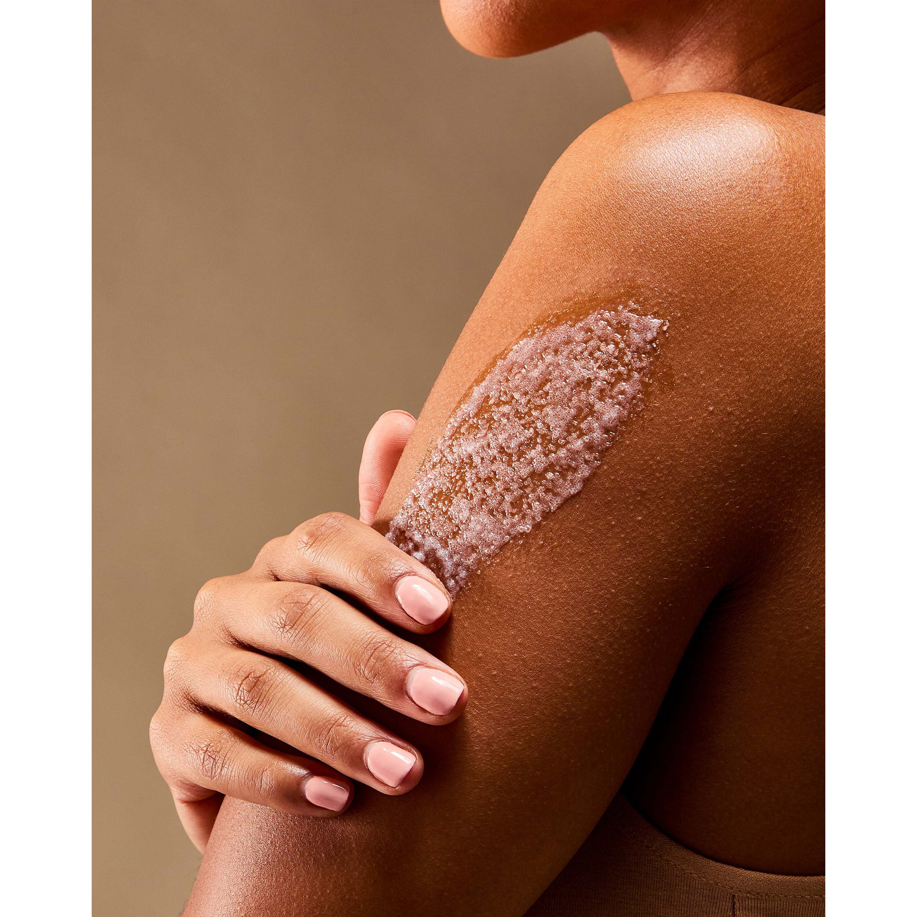 Warm Vanilla Sugar Creamy Body Scrub - Image 6