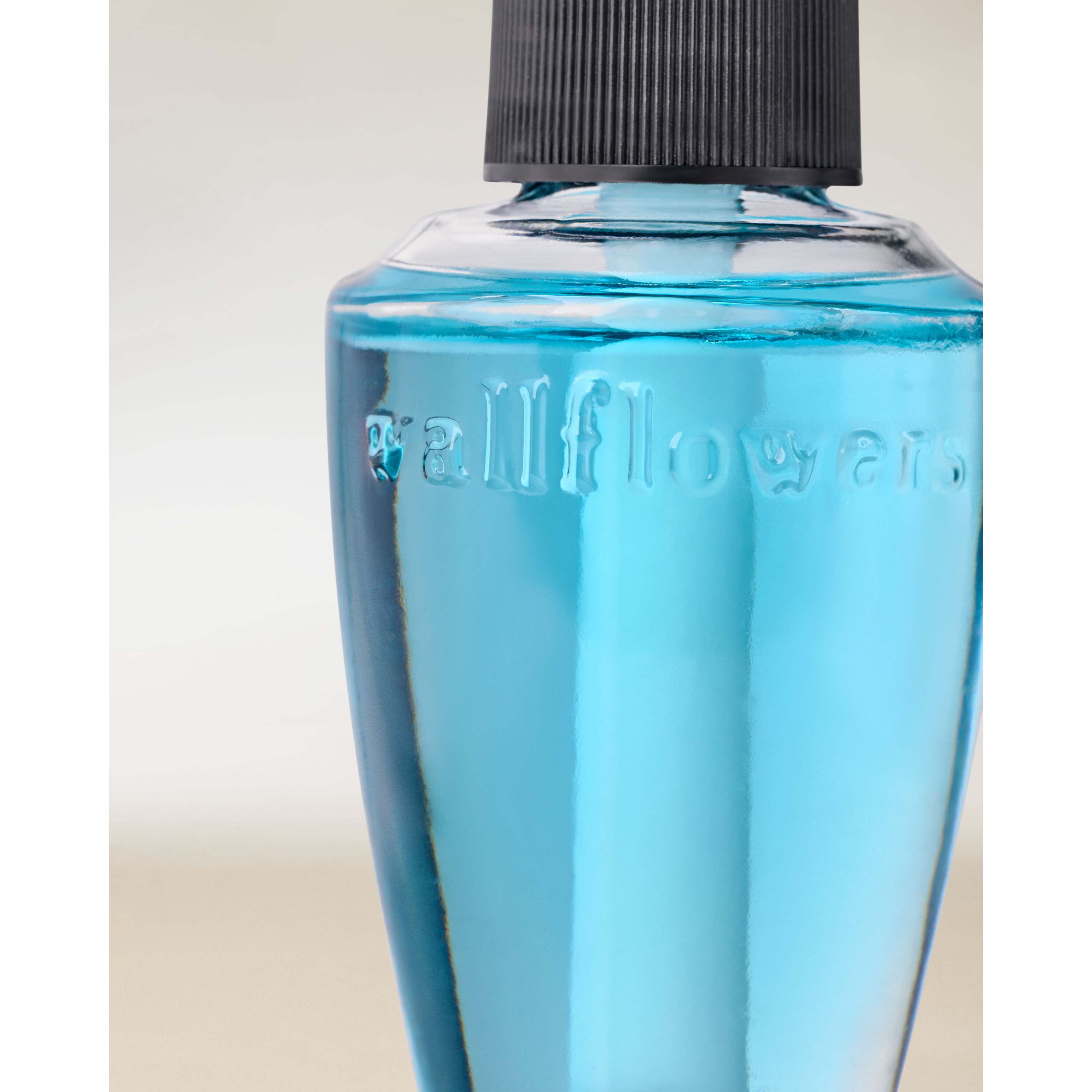 Eucalyptus Rain Wallflowers Fragrance Refill - Image 2