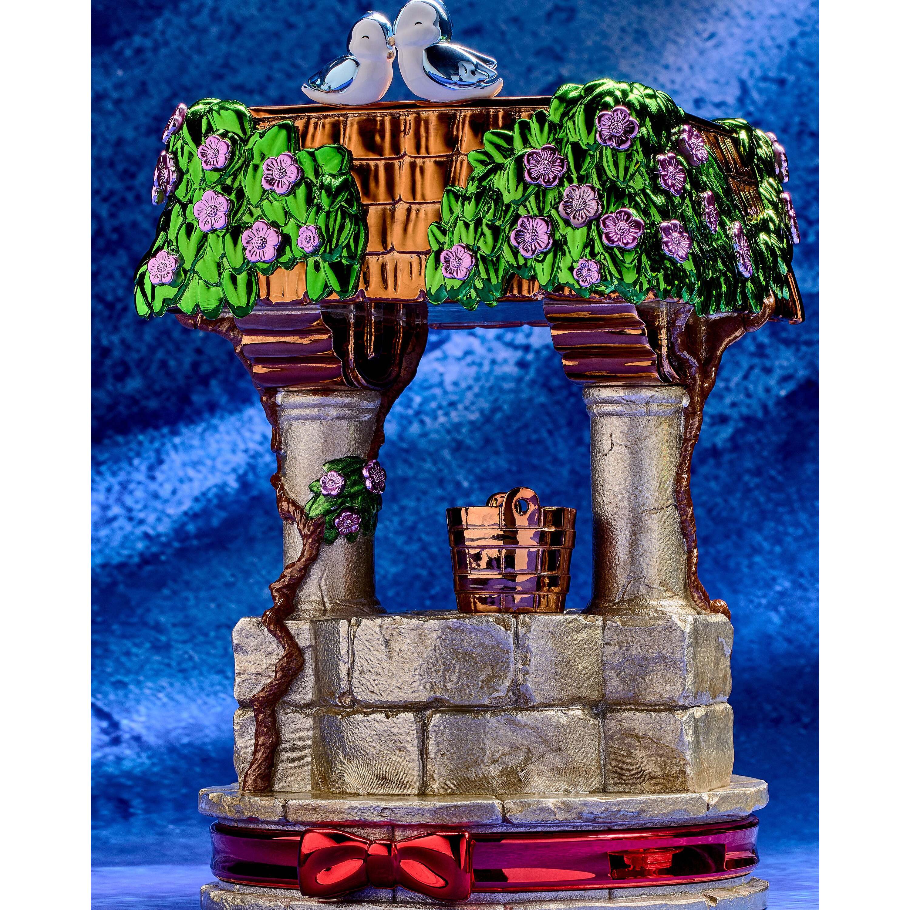 Snow White Pedestal 3-Wick Candle Holder - Image 3