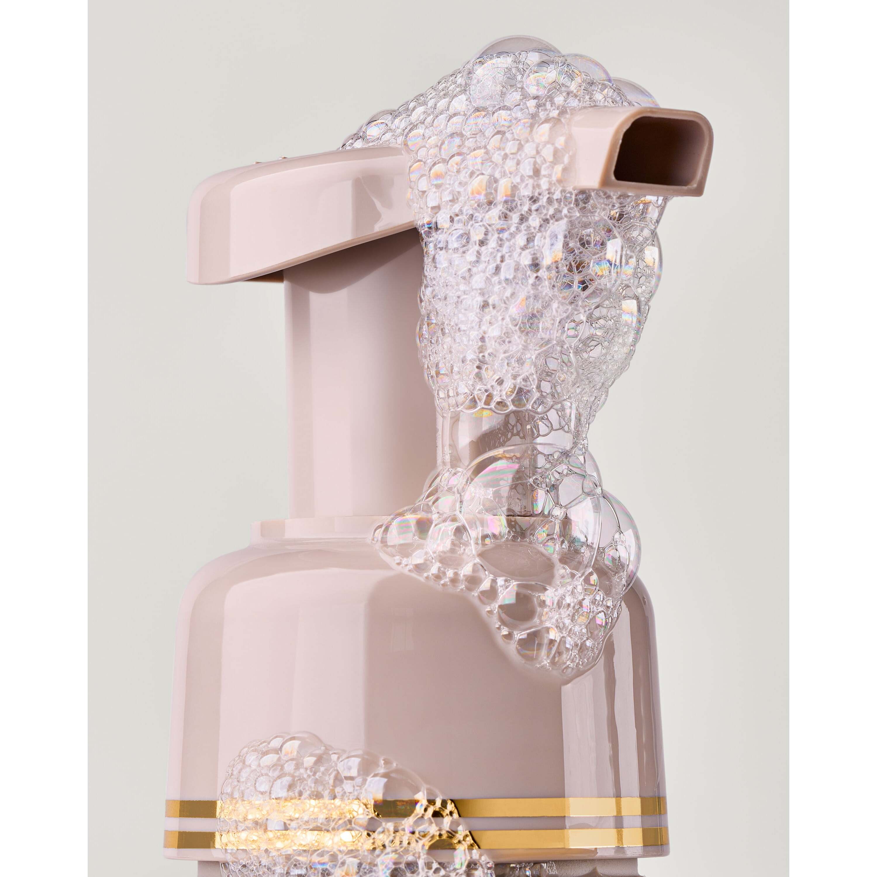 Sunwashed Santal Gentle & Clean Foaming Hand Soap - Image 5