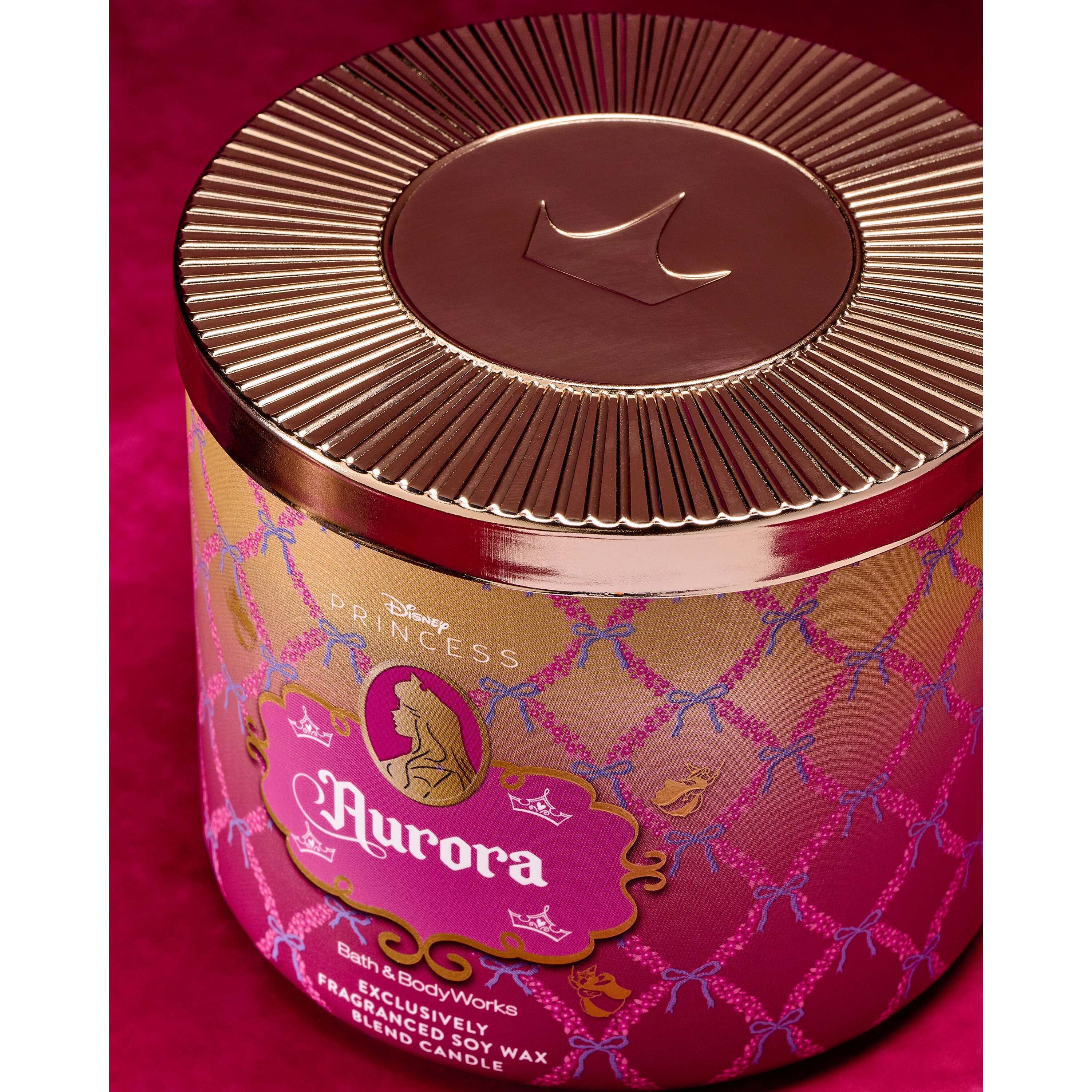 Aurora 3-Wick Candle - Image 2