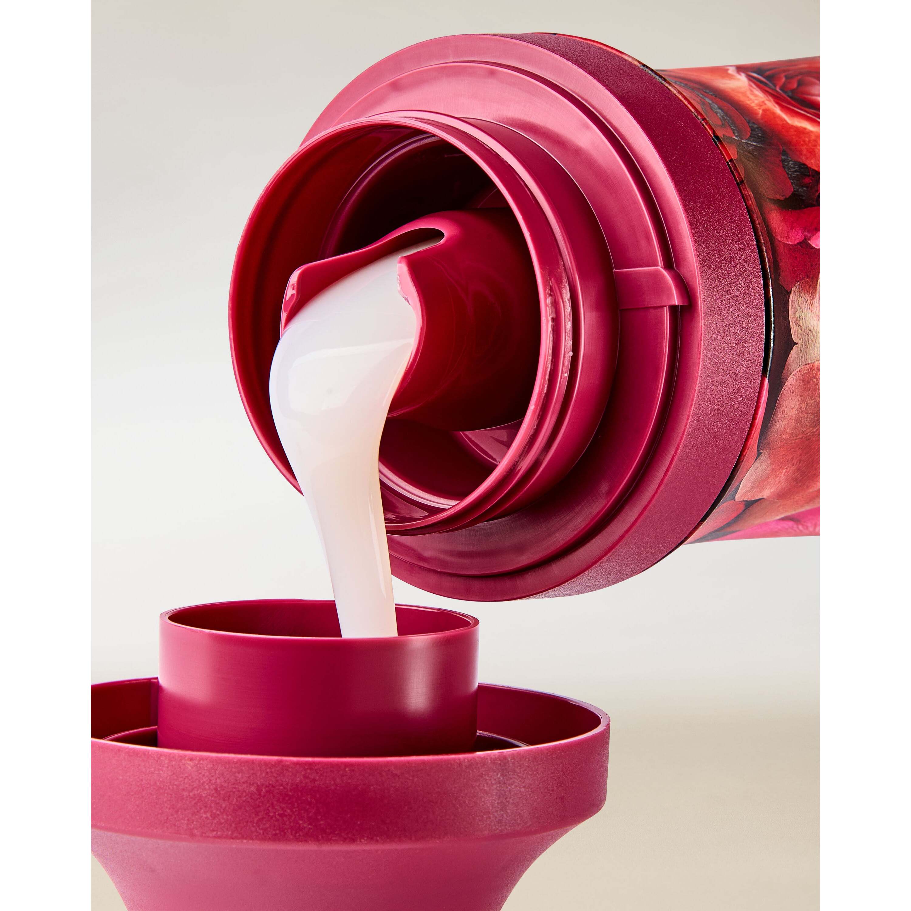 Covered In Roses Laundry Detergent - Image 5