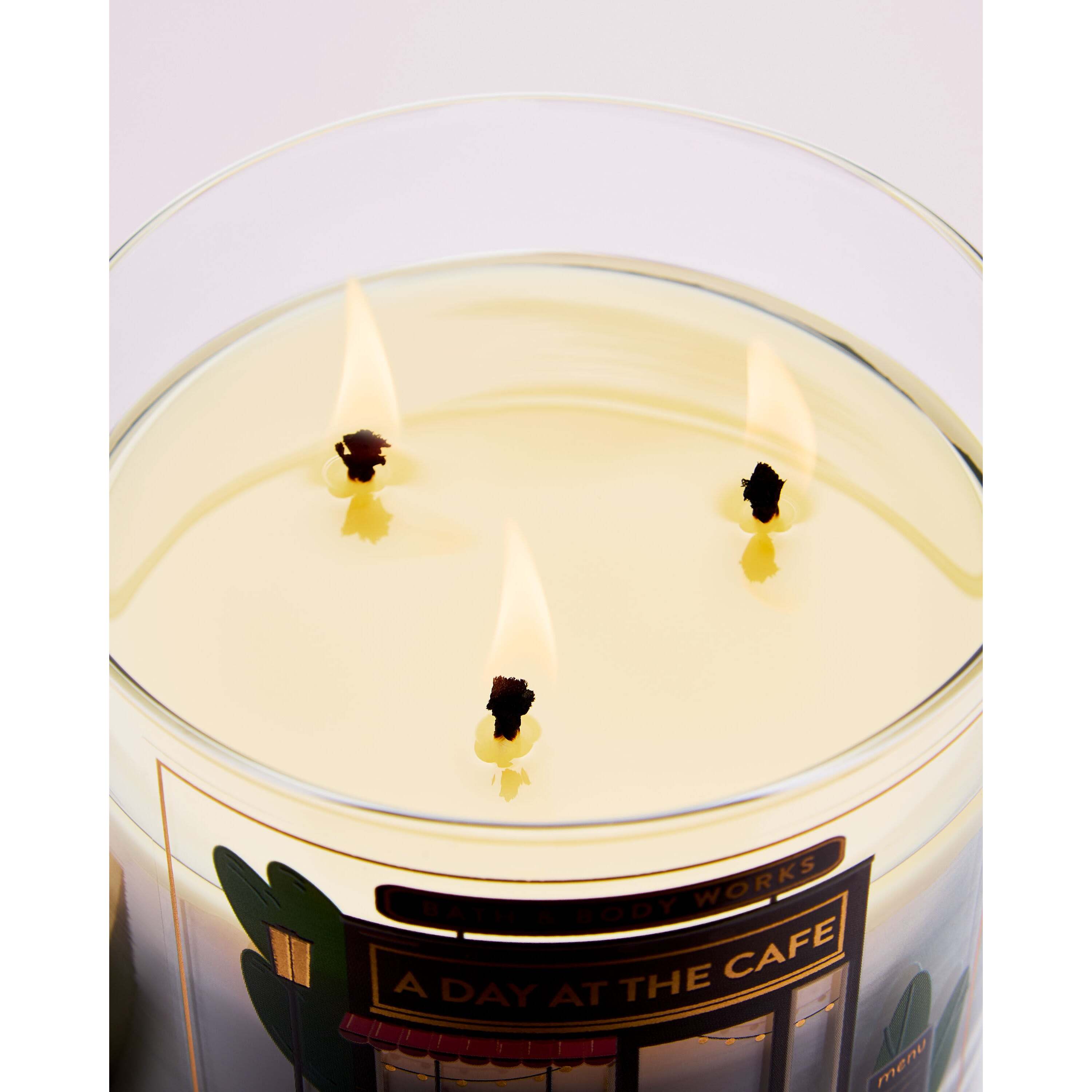A Day At The Cafe 3-Wick Candle - Image 5