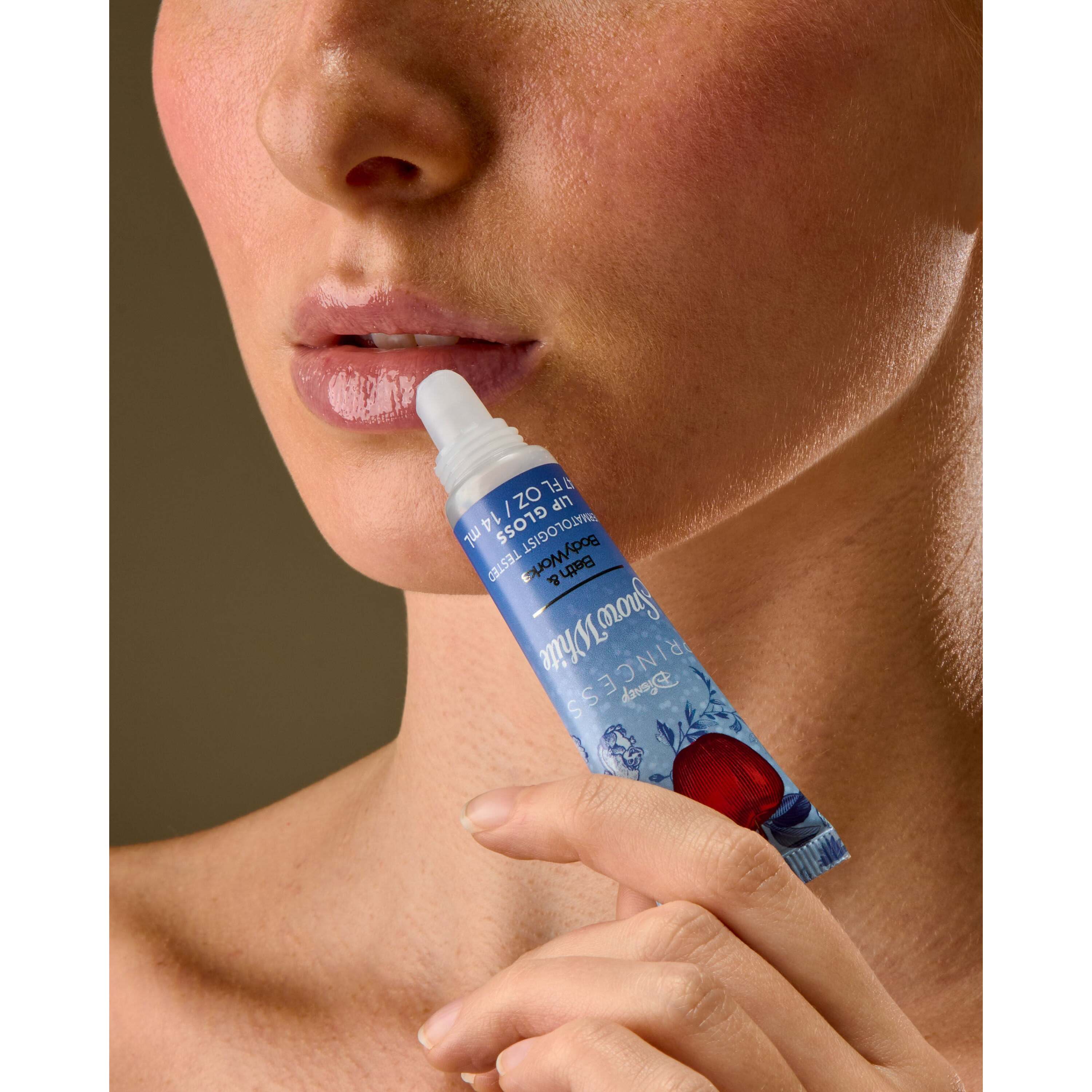 Snow White Lip Gloss - Image 5