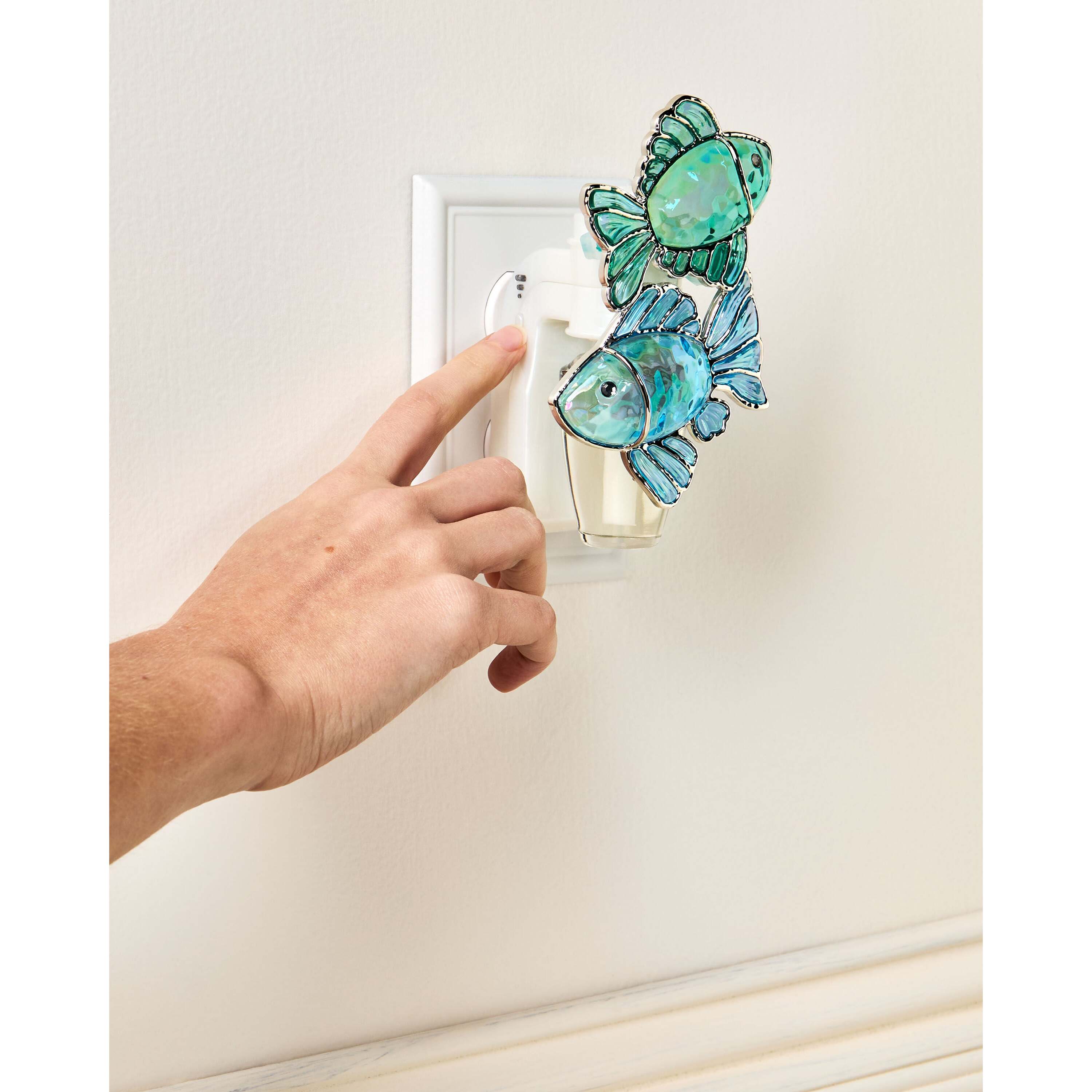 Fish Scent Control Nightlight Wallflowers Fragrance Plug - Image 5