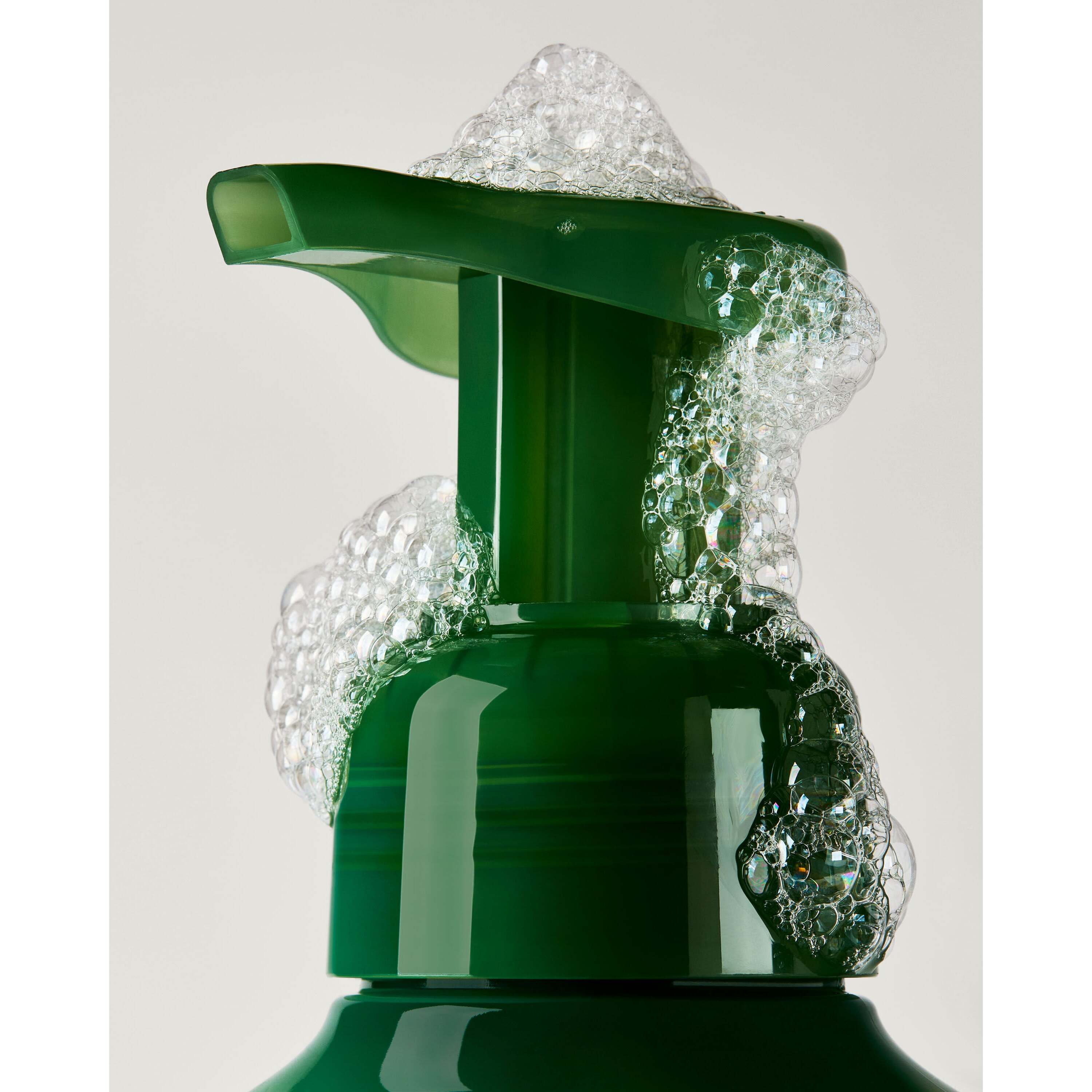 Backyard Honeysuckle Gentle & Clean Foaming Hand Soap - Image 5