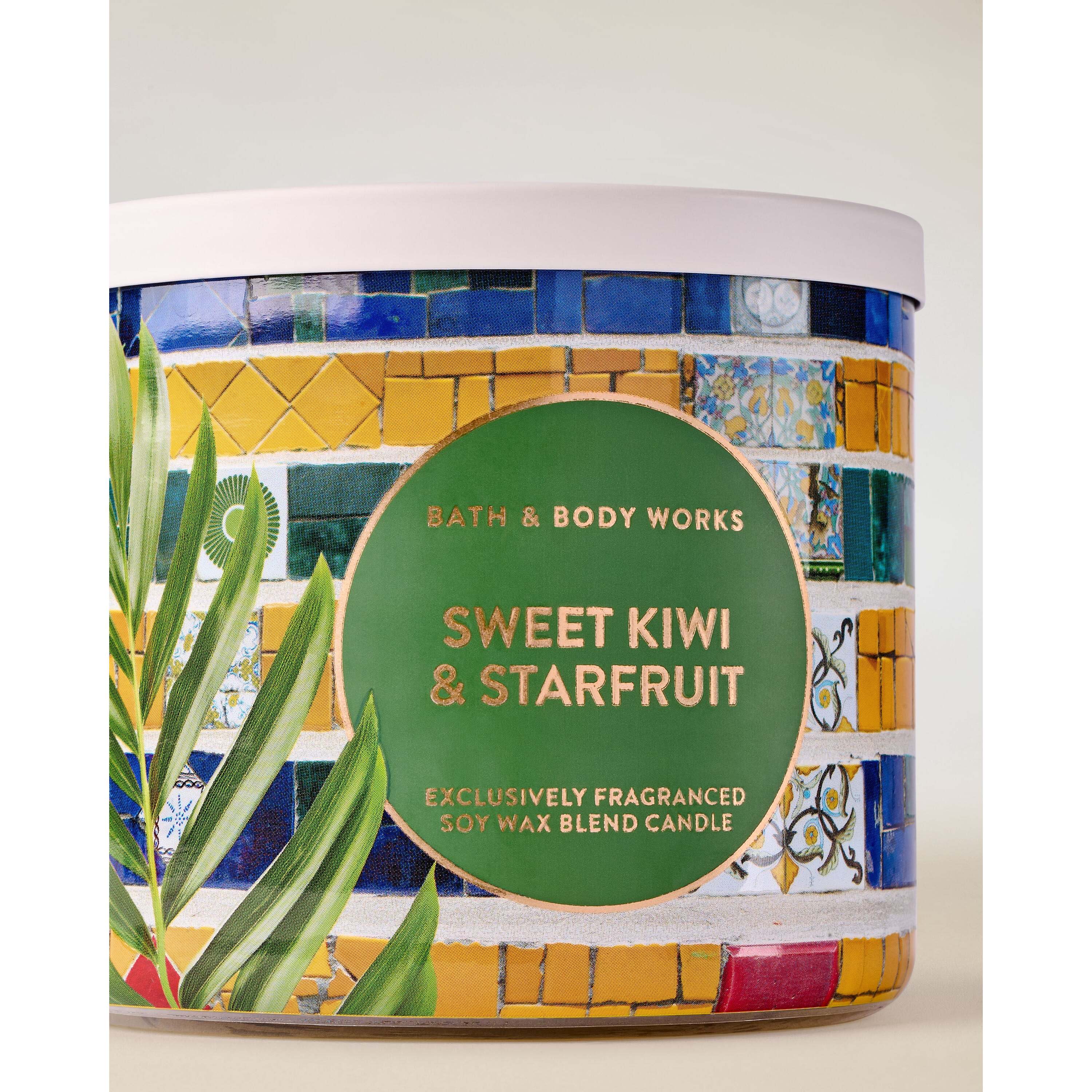Sweet Kiwi & Starfruit 3-Wick Candle - Image 2